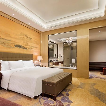 מלון Fushun  Wanda Realm Fushun מראה חיצוני תמונה
