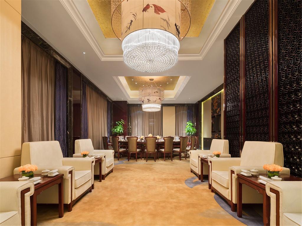 מלון Fushun  Wanda Realm Fushun מראה חיצוני תמונה
